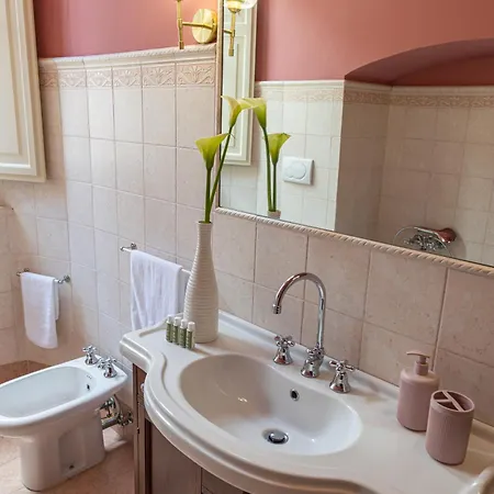 Palazzo Crescimbeni * Bevagna