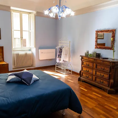 Palazzo Crescimbeni Appartement Bevagna